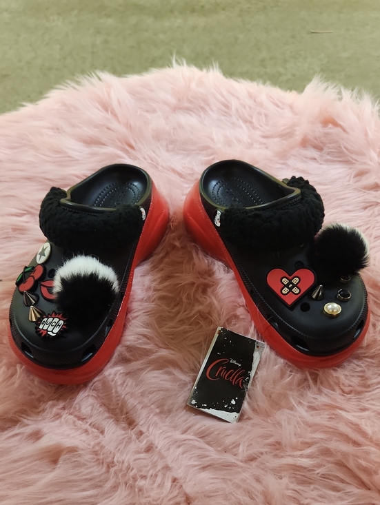 CROCS Shoes - LIMITED EDITION CROC DISNEY CRUELLA